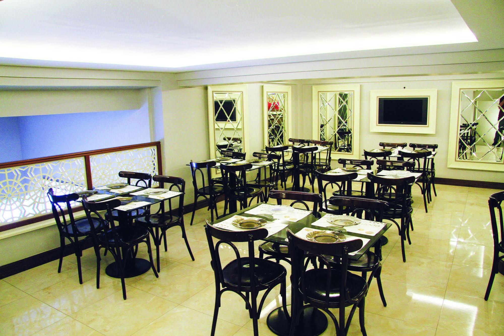 Bergama Hotel Old City Istanbul Exterior photo